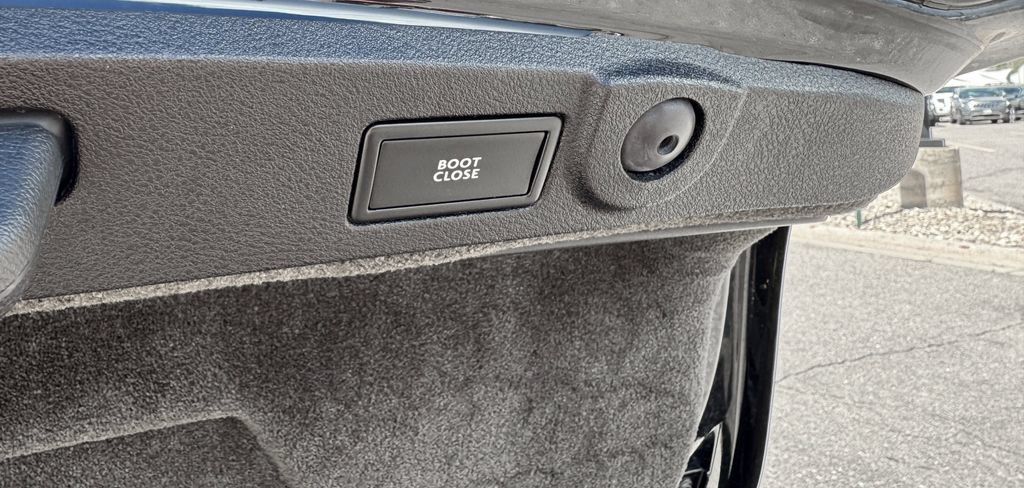 Used 2012 Bentley Continental GT AWD/4WD image 10
