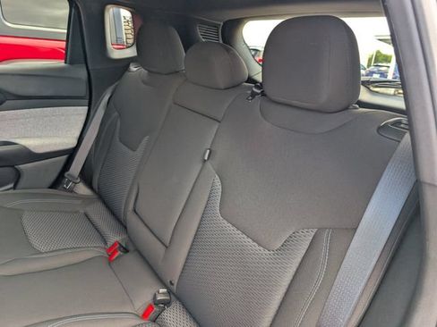 Used 2025 Jeep Compass Sport AWD/4WD image 27