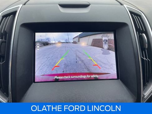 Used 2019 Ford Edge Titanium w/ Equipment Group 301A image 24