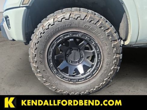 Used 2022 Ford Ranger XLT w/ Equipment Group 301A Mid AWD/4WD image 9