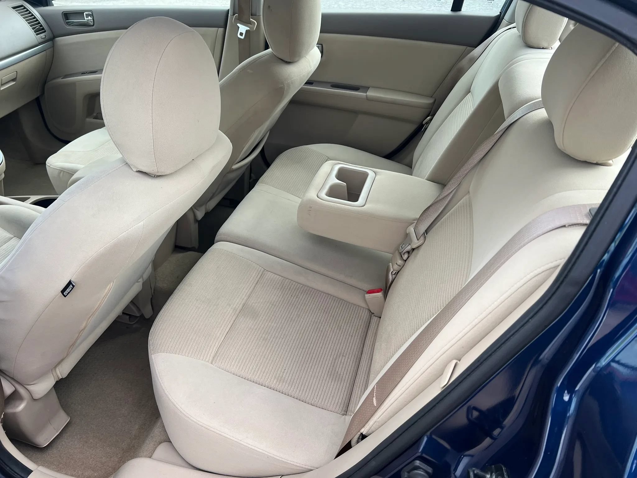 Used 2012 Nissan Sentra 2.0 S w/ Convenience Pkg FWD image 7