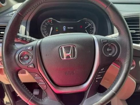 Used 2018 Honda Pilot EX-L image 11