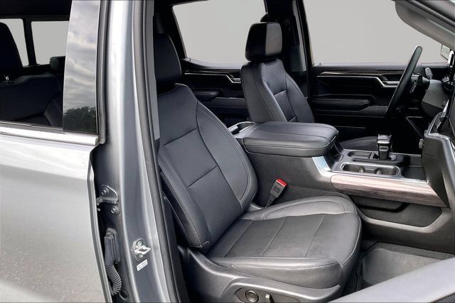 Used 2023 Chevrolet Silverado 1500 LTZ AWD/4WD image 19
