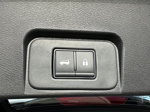 New 2026 Nissan Rogue SV image 36