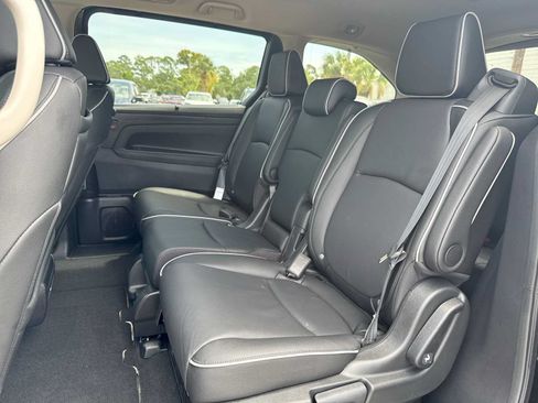 Certified 2026 Honda Odyssey Touring image 25