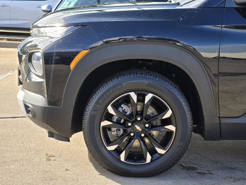 Used 2023 Chevrolet TrailBlazer LT image 10
