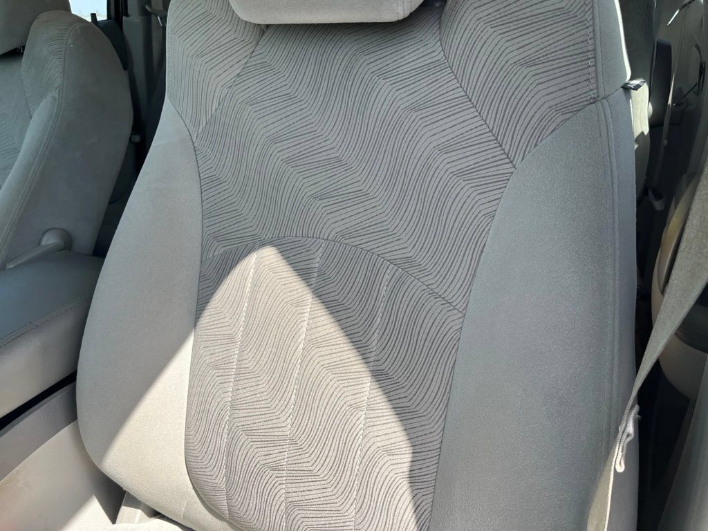 Used 2017 Buick Enclave Convenience FWD image 10