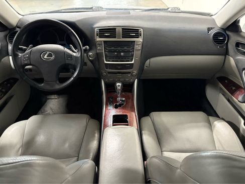 Used 2007 Lexus IS 250 RWD image 16