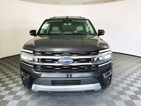Used 2024 Ford Expedition Limited image 8