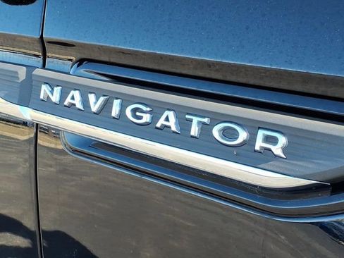 Used 2024 Lincoln Navigator Reserve AWD/4WD image 29
