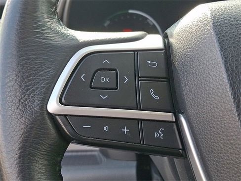 Used 2024 Toyota Sienna XLE image 24
