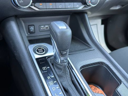 Used 2024 Nissan Sentra SV w/ Trunk Package FWD image 27