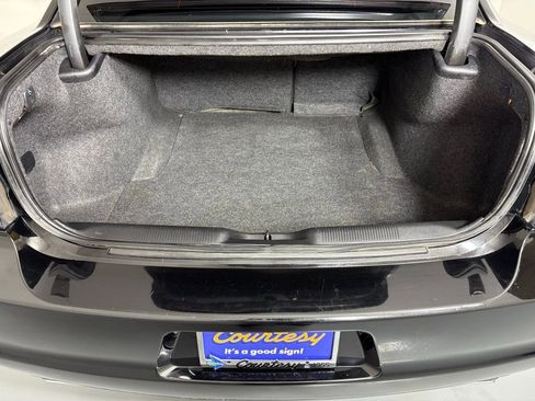 Used 2012 Dodge Charger SE image 18