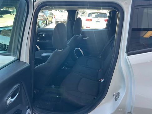 Used 2018 Jeep Renegade Sport w/ Power & Air Group AWD/4WD image 15