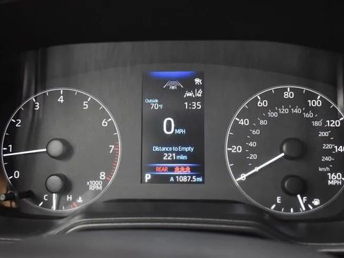 Used 2023 Toyota Corolla LE FWD image 26