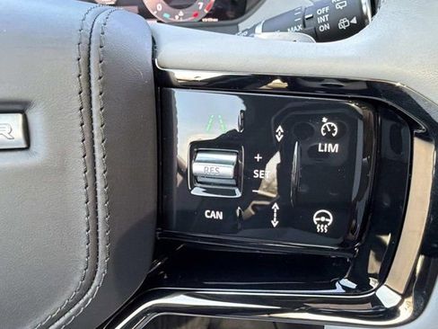 Used 2026 Land Rover Range Rover Velar Dynamic SE image 26