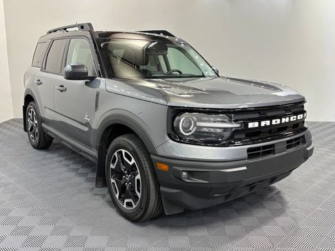 Used 2022 Ford Bronco Sport Outer Banks AWD/4WD image 3