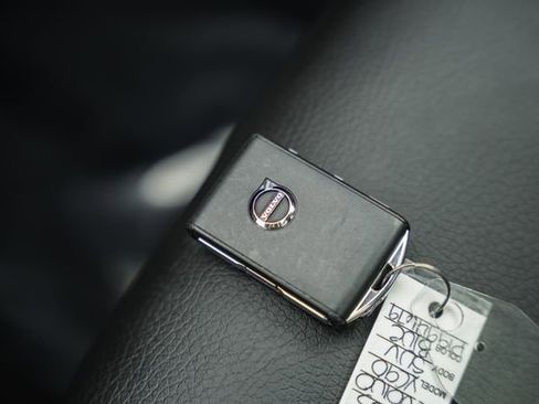 Used 2023 Volvo XC90 B6 Plus w/ Protection Package AWD/4WD image 43