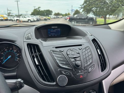 Used 2014 Ford Escape SE FWD image 26