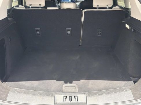 Used 2025 Lincoln Corsair FWD w/ Equipment Group 101A image 16