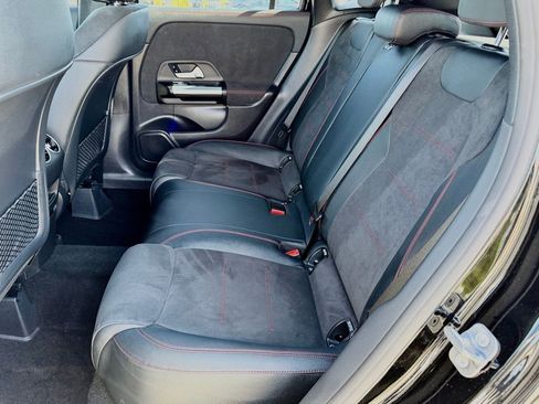 Used 2026 Mercedes-Benz GLA 250 image 32