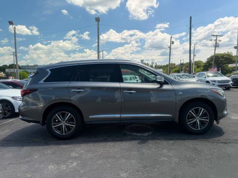 Used 2020 INFINITI QX60 Luxe w/ Essential Package AWD/4WD image 4