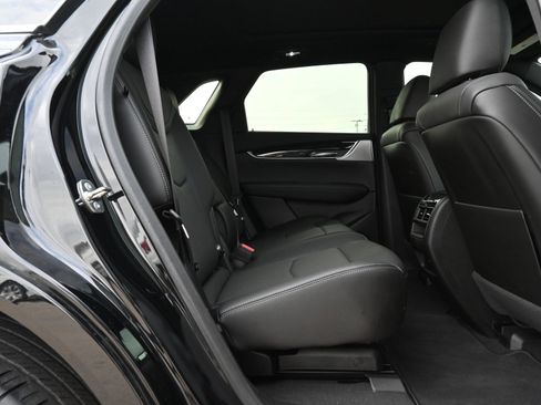 Certified 2024 Cadillac XT5 Premium Luxury image 23