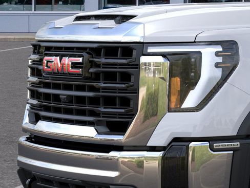 New 2026 GMC Sierra 2500 Pro w/ Convenience Package image 16