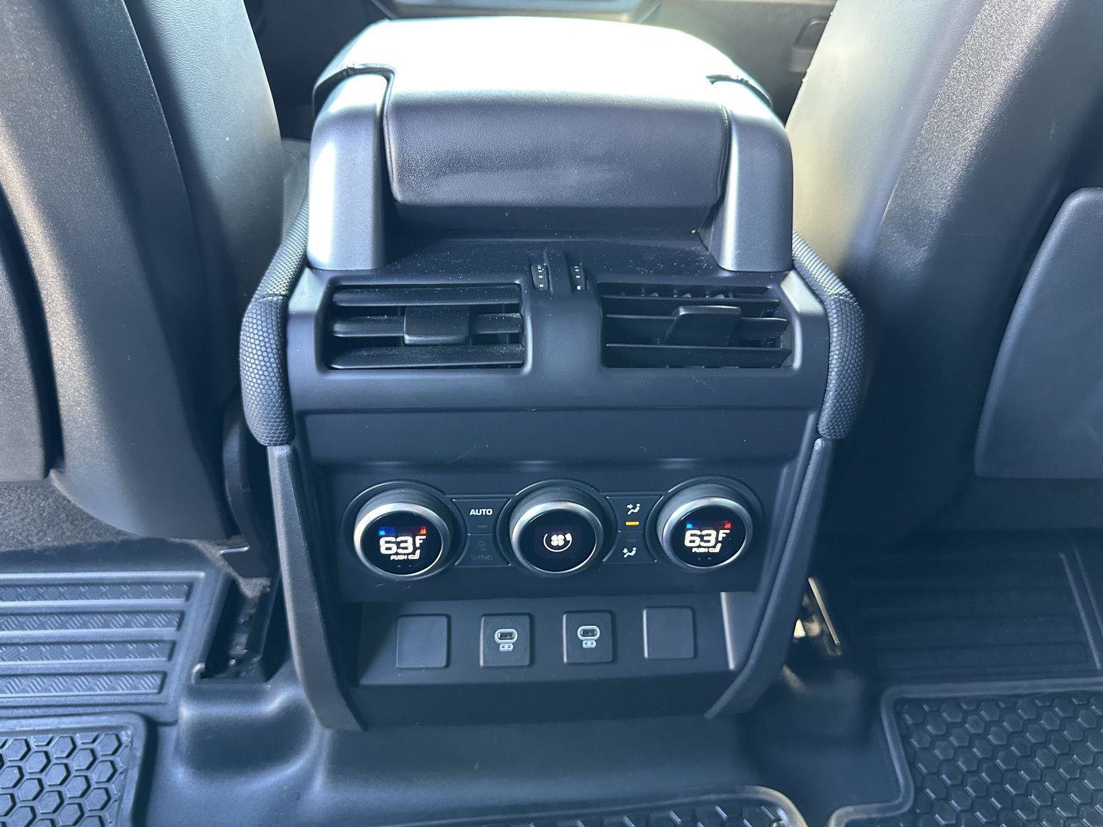 Used 2023 Land Rover Defender 110 Carpathian Edition AWD/4WD image 25