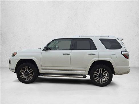 Used 2016 Toyota 4Runner Limited image 9
