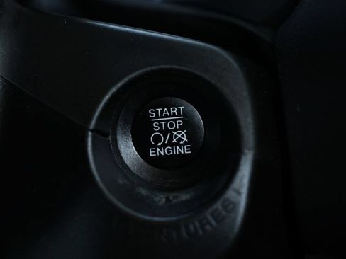 Used 2022 Jeep Renegade Sport AWD/4WD image 35