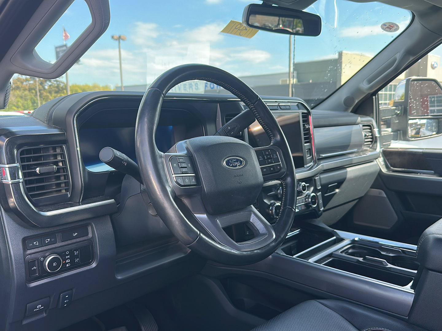 Used 2024 Ford F250 Lariat w/ Chrome Package AWD/4WD image 2
