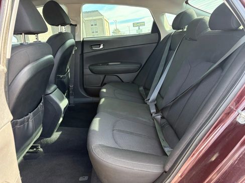 Used 2017 Kia Optima LX w/ Option Group 014 image 18