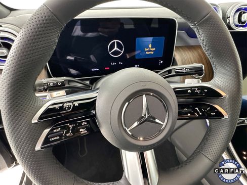 Used 2025 Mercedes-Benz GLC 350e 4MATIC image 12