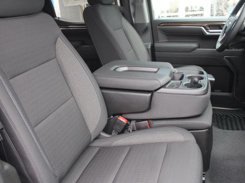 New 2026 Chevrolet Silverado 1500 LT image 15