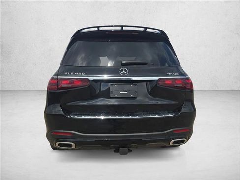 Used 2026 Mercedes-Benz GLS 450 4MATIC image 6