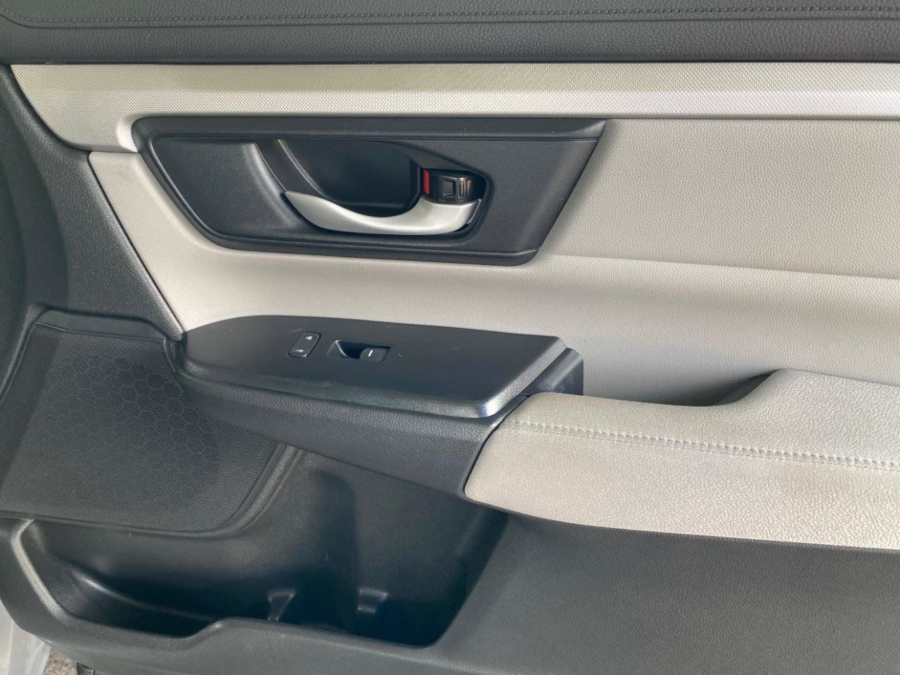 Used 2018 Honda CR-V LX image 48