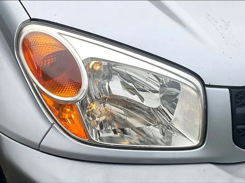 Used 2004 Toyota RAV4 2WD image 30