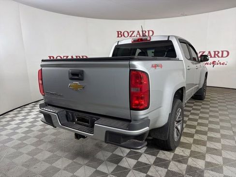 Used 2020 Chevrolet Colorado W/T w/ Custom Special Edition image 8