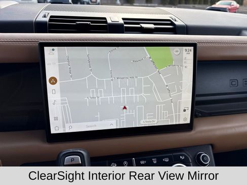 Used 2025 Land Rover Defender 130 X-Dynamic SE image 19