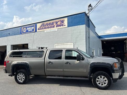 Used 2012 GMC Sierra 2500 SLE w/ SLE Preferred Package AWD/4WD image 7