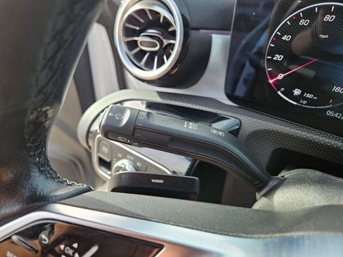 Used 2025 Mercedes-Benz CLA 250 image 14