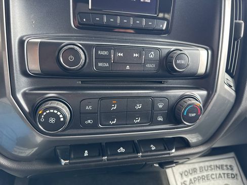 Used 2014 Chevrolet Silverado 1500 LT AWD/4WD image 31