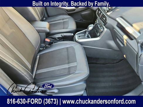 Used 2020 Ford EcoSport SES w/ SES Black Appearance Package image 25