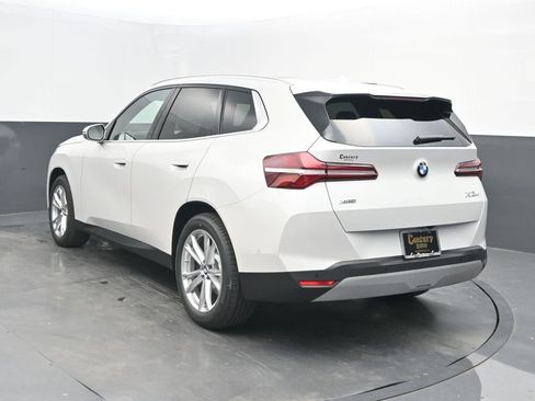 Certified 2025 BMW X3 xDrive30i w/ Premium Package image 3