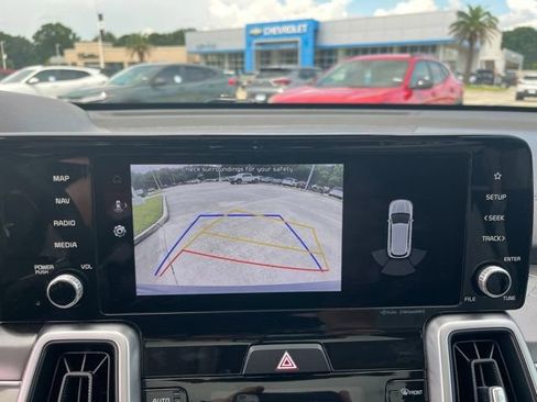 Used 2022 Kia Sorento S w/ Panoramic Sunroof Package FWD image 21