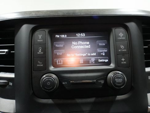 Used 2021 RAM 1500 Big Horn image 25