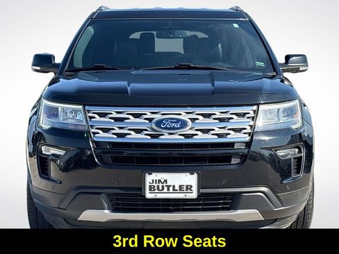 Used 2018 Ford Explorer XLT w/ Equipment Group 202A FWD image 14