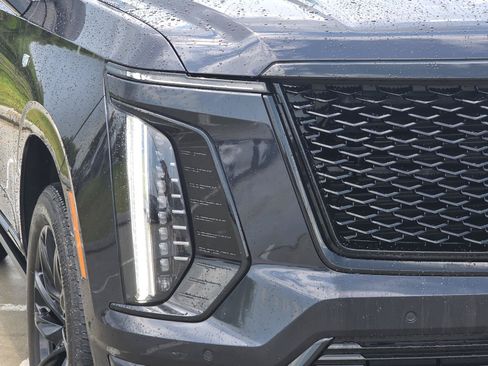 Certified 2026 Cadillac Escalade Sport w/ LPO, ONYX Package RWD image 9