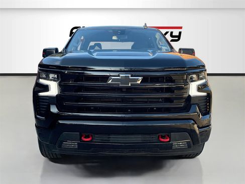 Used 2022 Chevrolet Silverado 1500 RST w/ Redline Edition image 2